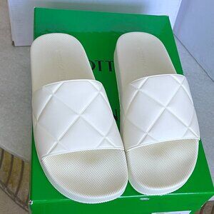 Bottega Veneta 640051 Women's White Rubber Slides Shoes 37 (US)